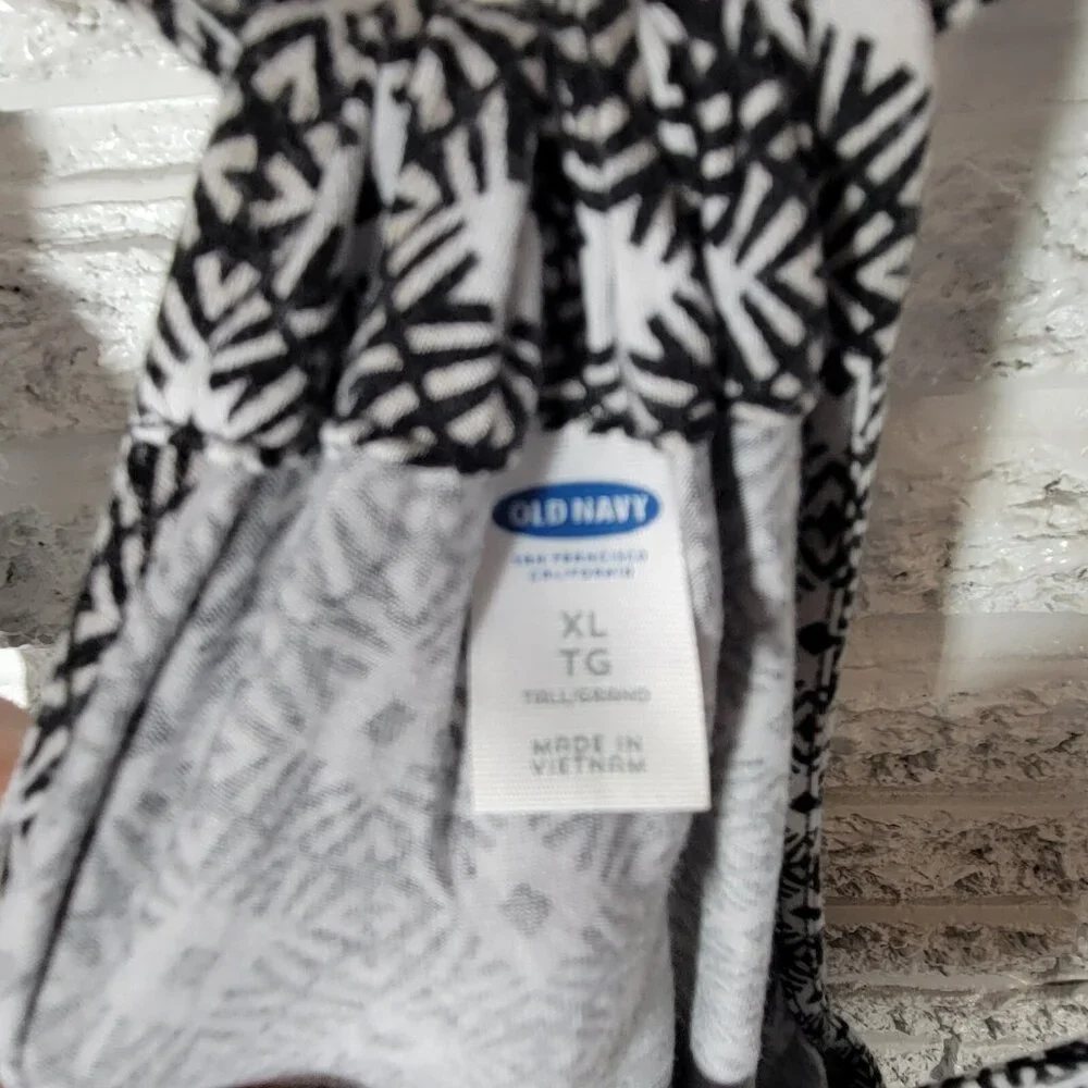 Old Navy Women Dress Extra Large XL Slip Black White Geometric GEO65XE - Picture 10 of 12